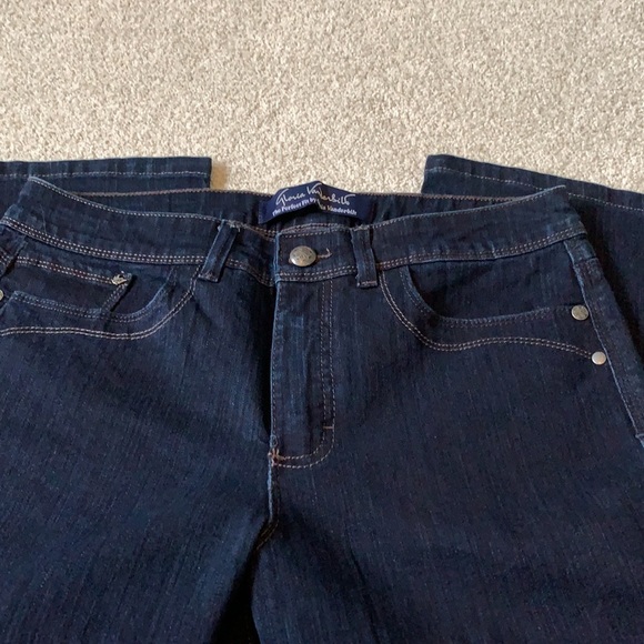 GLORIA VANDERBILT CAPRI JEAN - Picture 2 of 6